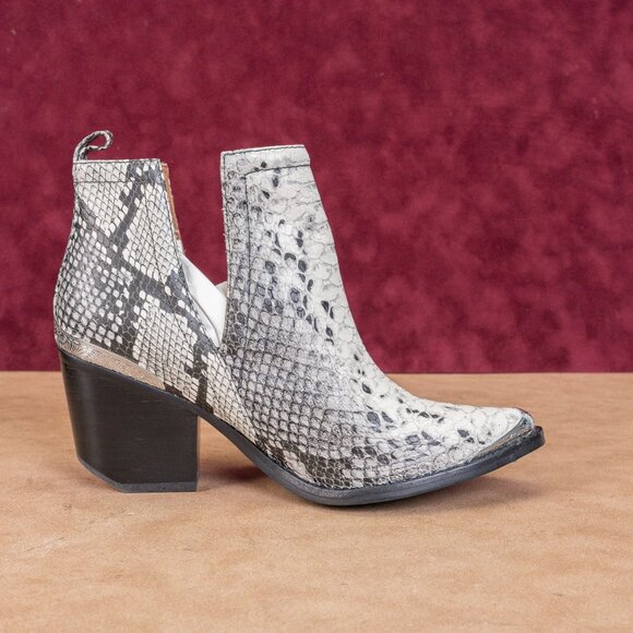 Jeffrey Campbell Wmn Cromwell Snake Print Leather Western Cowboy Ankle boots 7.5 - Picture 8 of 8